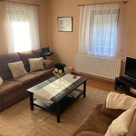 Szigligetm51 Vendeghaz * Сиглигет