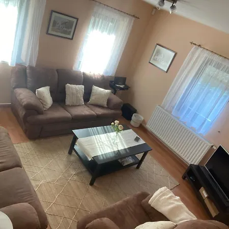 Апартаменты Szigligetm51 Vendeghaz *